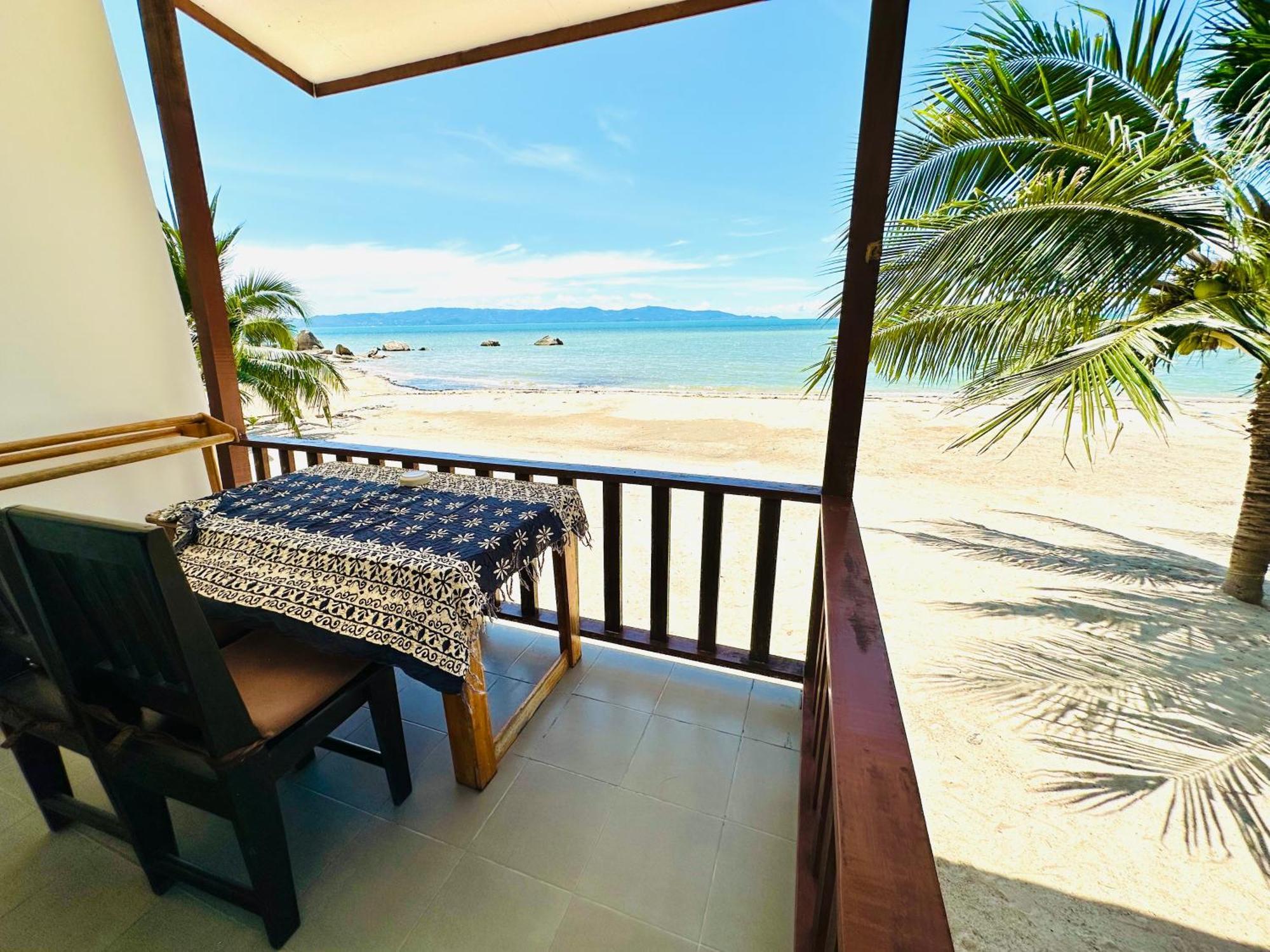 The Scenery Beach Resort Baan Khai Eksteriør bilde